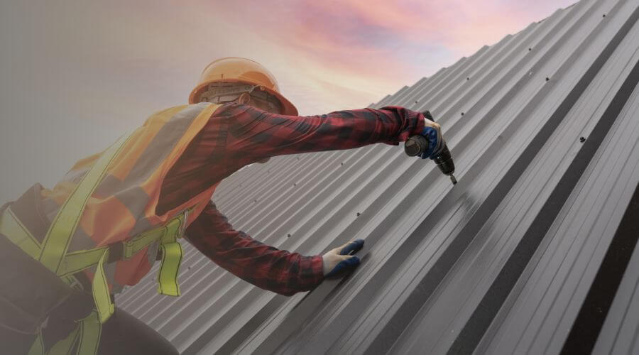 Professional residential roofers in Summit, AR